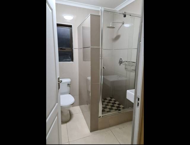 2 bed property to rent in MALVERN